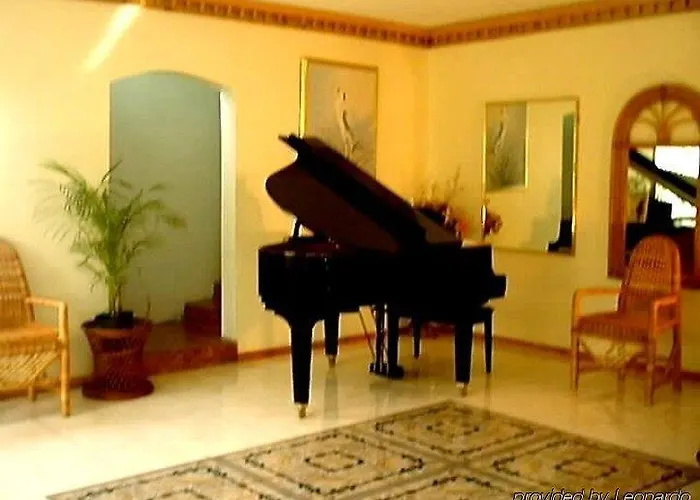 Emerald View 3*