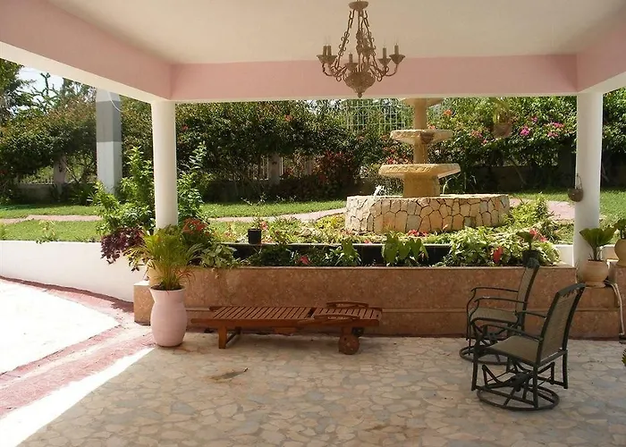 Hotel Emerald View 3*