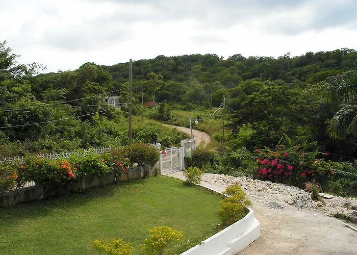 Emerald View 3* Montego Bay