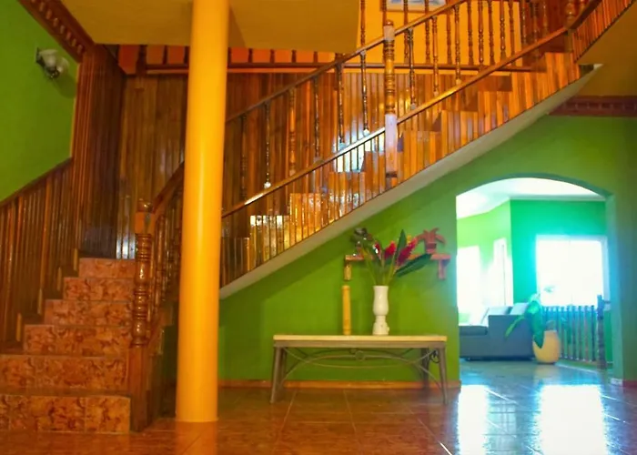 Hotel Emerald View Montego Bay